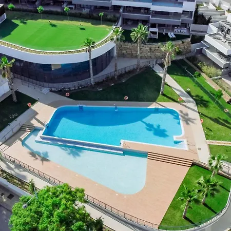 Lme133a- Stunning Flat Close To In Estepona