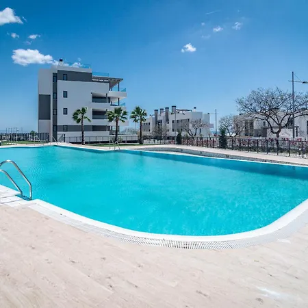 Lme133a- Stunning Flat Close To In Appartement Estepona