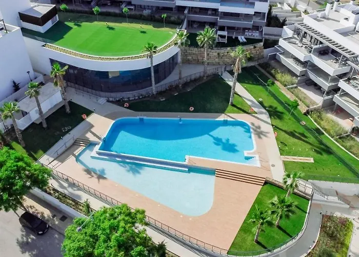 Lme13.3a- Stunning Flat Close To In * Estepona