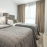 Lme13.3a- Stunning Flat Close To In