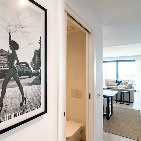 Lme133a- Stunning Flat Close To In Эстепона