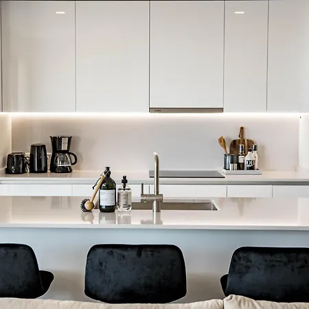 Lme133a- Stunning Flat Close To In Apartment Estepona