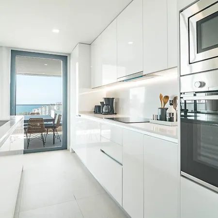 Apartment Lme133a- Stunning Flat Close To In *