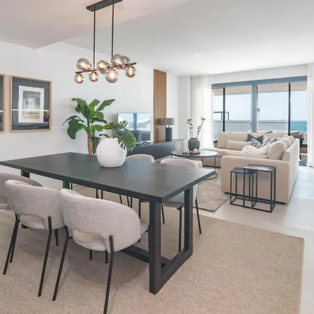 Lme133a- Stunning Flat Close To In Estepona