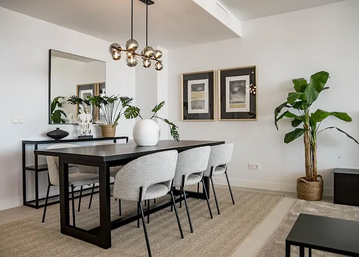 Lme13.3a- Stunning Flat Close To In * Estepona