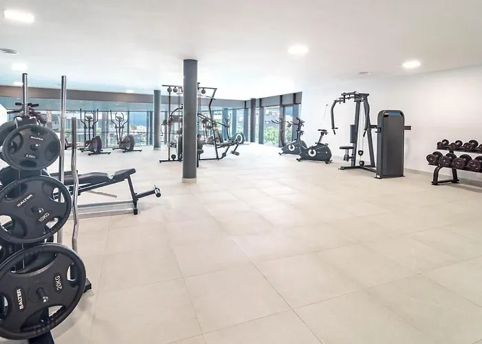 Lme13.3a- Stunning Flat Close To In Estepona