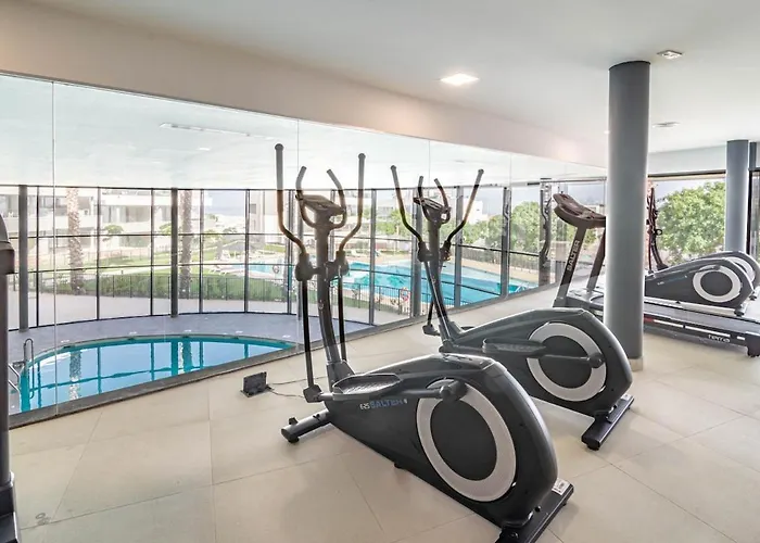 Lme13.3a- Stunning Flat Close To In Estepona